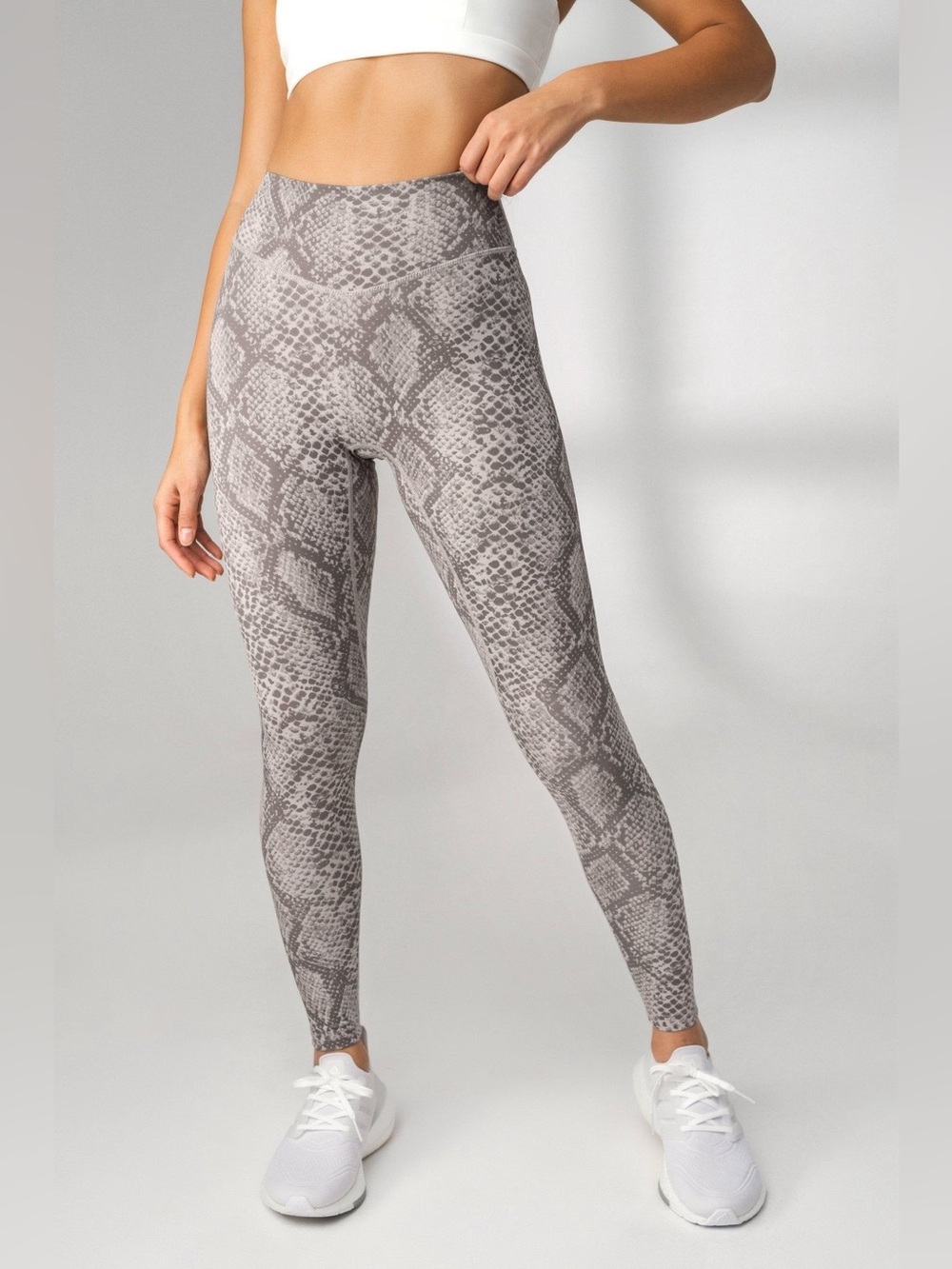 Vitality (Balance Athletica) Gray Boa Snakeskin Ascend Leggings SMALL S